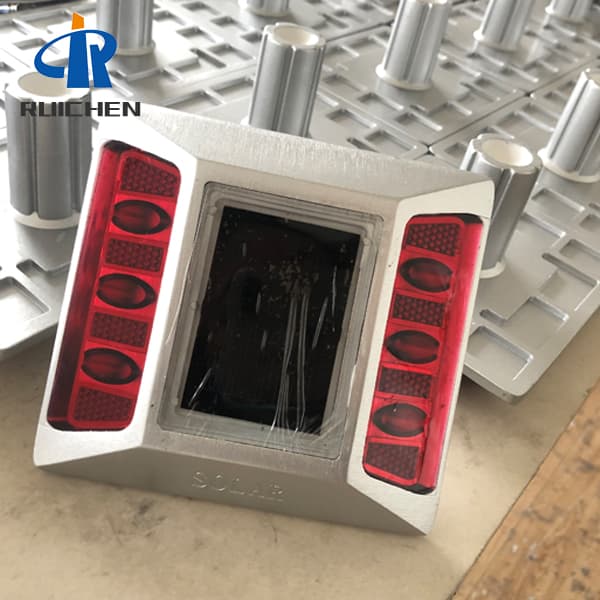 <h3>Synchronous Flashing Road Stud Light For Tunnel With Stem </h3>
